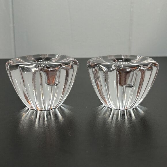 Pair of Vintage Orrefors of Sweden Flower Candle Holders for Mini Tapers Signed - Picture 3 of 13